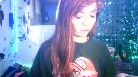 Snapshot of sweetsin_21 chatting on 14, 1, 2025 MEGHAN LOPEZ online show from 14, 1, 2025