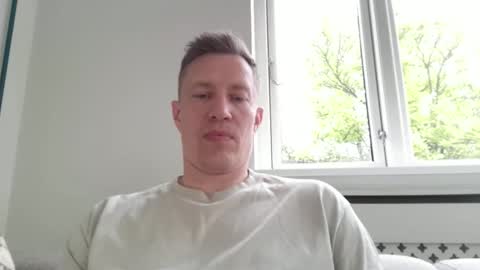 Snapshot of sweetsinner83 chatting on 21, 5, 2026 sweetsinner83 online show from 21, 5, 2026