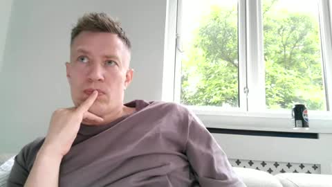 Snapshot of sweetsinner83 chatting on 16, 6, 2026 sweetsinner83 online show from 16, 6, 2026