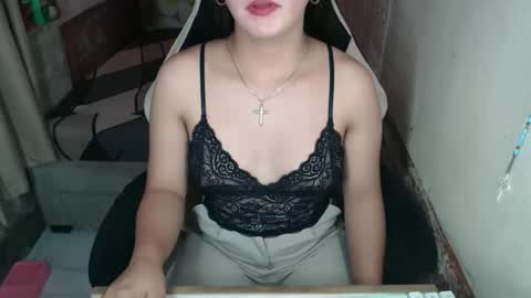 Snapshot of sweetsofia24 chatting on 14, 12, 2025 Sofia online show from 14, 12, 2025