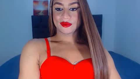 Snapshot of sweetsofiats chatting on 20, 10, 2025 SOFIA online show from 20, 10, 2025
