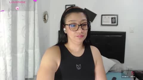 Snapshot of sweetstormi chatting on 31, 1, 2025 Stormi online show from 31, 1, 2025