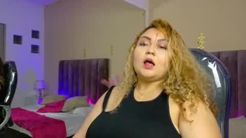 Snapshot of sweett_rose_ chatting on 20, 12, 2025 sweett rose online show from 20, 12, 2025