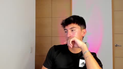 Snapshot of sweettaaron chatting on 17, 9, 2025 Andy online show from 17, 9, 2025