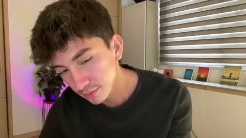 Snapshot of sweettaaron chatting on 8, 10, 2025 Andy online show from 8, 10, 2025