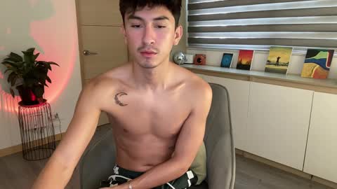 Snapshot of sweettaaron chatting on 9, 10, 2025 Andy online show from 9, 10, 2025