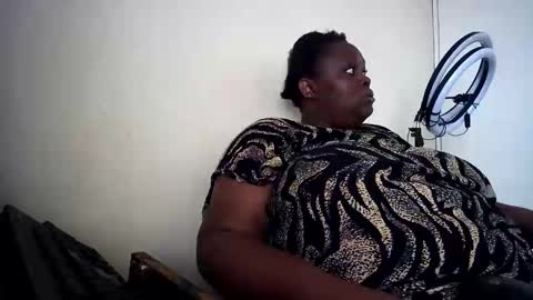 PEACHES online show from 8, 4, 2026