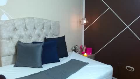 Scarlet online show from 2, 10, 2025