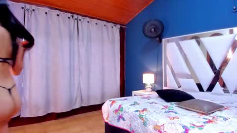 Snapshot of sweettyalondra chatting on 10, 3, 2025 ALONDRA online show from 10, 3, 2025