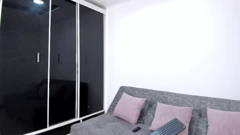 Snapshot of sweettyalondra chatting on 16, 9, 2025 ALONDRA online show from 16, 9, 2025