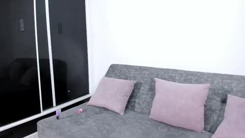 Snapshot of sweettyalondra chatting on 5, 10, 2025 ALONDRA online show from 5, 10, 2025