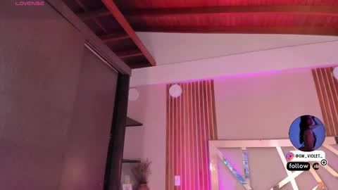 sweetviolet___ online show from 28, 5, 2026