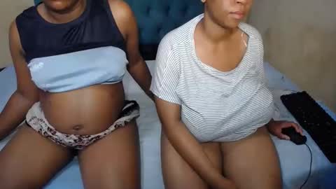 Snapshot of sweetwetebony2 chatting on 5, 3, 2025 sweetwetebony2 online show from 5, 3, 2025