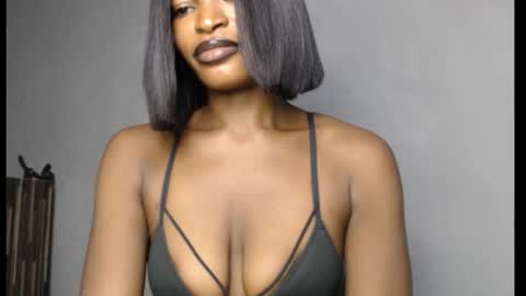 sweetxxboobsx online show from 28, 2, 2026