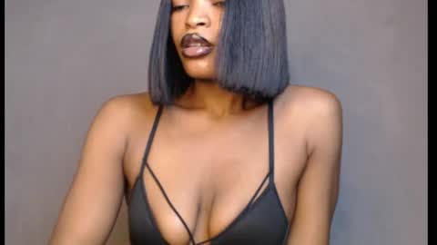 Snapshot of sweetxxboobsx chatting on 23, 6, 2026 sweetxxboobsx online show from 23, 6, 2026