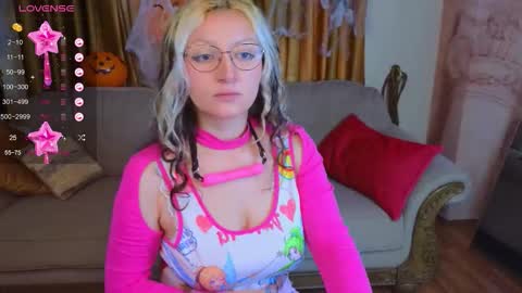 Hot Candy online show from 18, 10, 2025