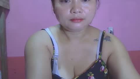 sweety_curvy09 online show from 23, 3, 2026