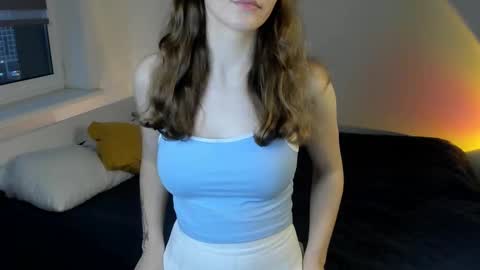 Bella . online show from 16, 9, 2025