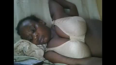 sweetyass25 online show from 12, 11, 2025