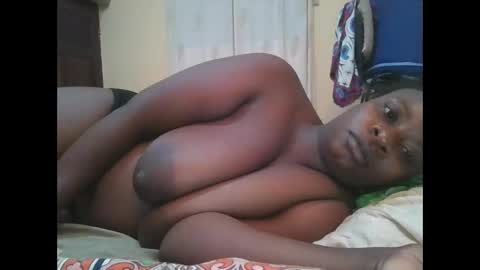 sweetyass25 online show from 16, 2, 2026