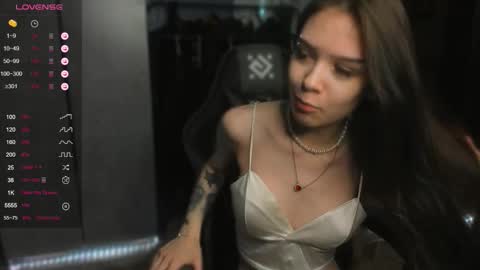 Snapshot of sweetydeviliya chatting on 10, 9, 2025 sweetydeviliya online show from 10, 9, 2025