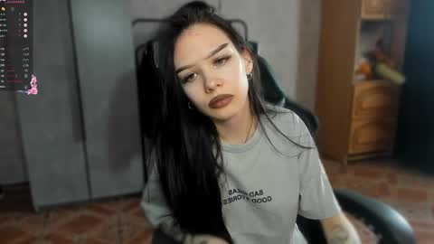 sweetydeviliya online show from 25, 3, 2026