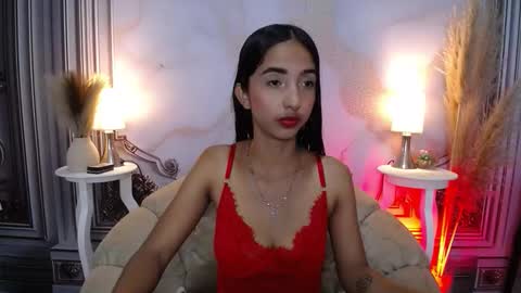 Snapshot of sweetylally chatting on 17, 11, 2025 LAURA online show from 17, 11, 2025