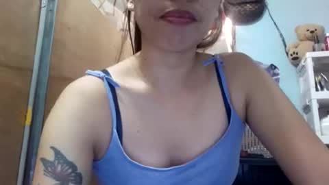 Snapshot of sweetymel14 chatting on 29, 11, 2025 sweetymel14 online show from 29, 11, 2025