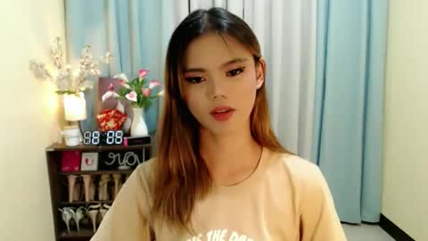 Megan online show from 6, 4, 2026