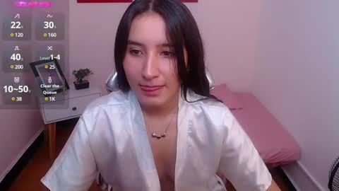 Snapshot of sweetyy_lollipop chatting on 31, 12, 2024 Catalina online show from 31, 12, 2024