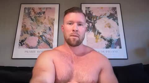 Snapshot of swekingxx chatting on 14, 5, 2026 swekingxx online show from 14, 5, 2026