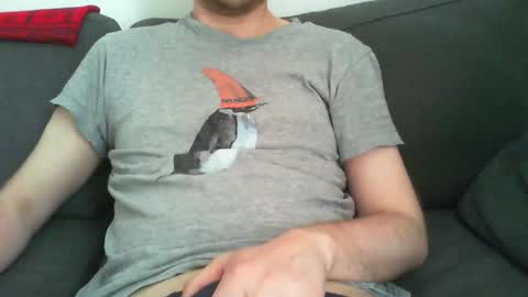 Snapshot of swim_696969 chatting on 4, 5, 2026 M online show from 4, 5, 2026