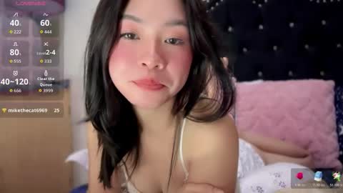 Holly online show from 7, 6, 2026