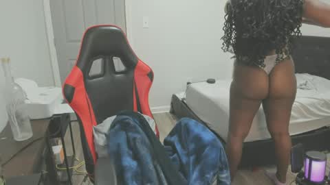 Snapshot of sxamleuy chatting on 3, 10, 2025 sxamleuy online show from 3, 10, 2025