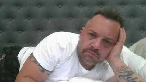 sxylegsturnmeon online show from 9, 2, 2026