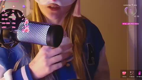 Milena online show from 23, 10, 2025