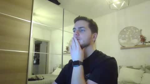 Snapshot of syl092 chatting on 11, 12, 2024 syl092 online show from 11, 12, 2024