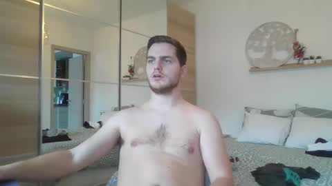 Snapshot of syl092 chatting on 13, 12, 2024 syl092 online show from 13, 12, 2024