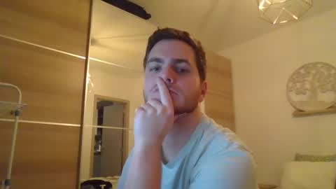 Snapshot of syl092 chatting on 16, 12, 2024 syl092 online show from 16, 12, 2024