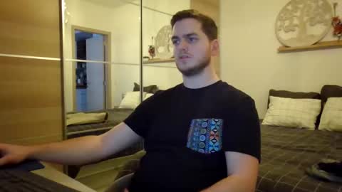 Snapshot of syl092 chatting on 13, 1, 2025 syl092 online show from 13, 1, 2025