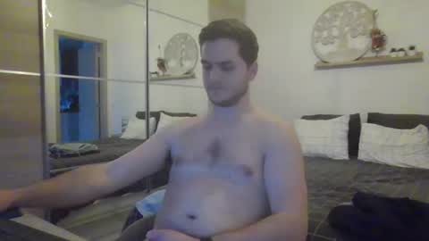 Snapshot of syl092 chatting on 10, 2, 2025 syl092 online show from 10, 2, 2025