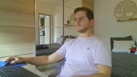 Snapshot of syl092 chatting on 6, 11, 2025 syl092 online show from 6, 11, 2025