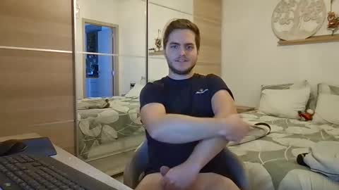 Snapshot of syl092 chatting on 12, 11, 2025 syl092 online show from 12, 11, 2025