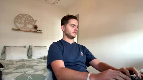 syl092 online show from 6, 3, 2026