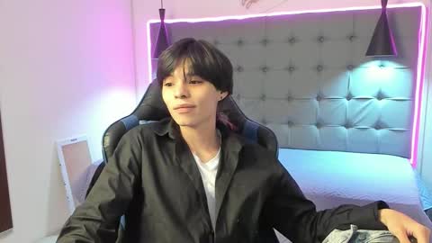 Snapshot of sylasfrost chatting on 19, 2, 2026 sylasfrost online show from 19, 2, 2026