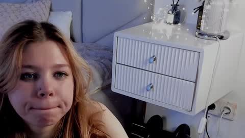 Sylvia online show from 30, 12, 2024