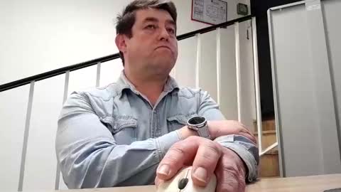 Snapshot of sympa_trique chatting on 12, 2, 2025 sympa_trique online show from 12, 2, 2025