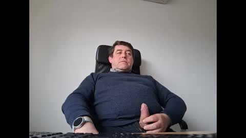 Snapshot of sympa_trique chatting on 1, 10, 2025 sympa_trique online show from 1, 10, 2025