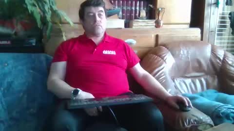 Snapshot of sympa_trique chatting on 12, 10, 2025 sympa_trique online show from 12, 10, 2025