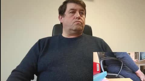 Snapshot of sympa_trique chatting on 15, 10, 2025 sympa_trique online show from 15, 10, 2025